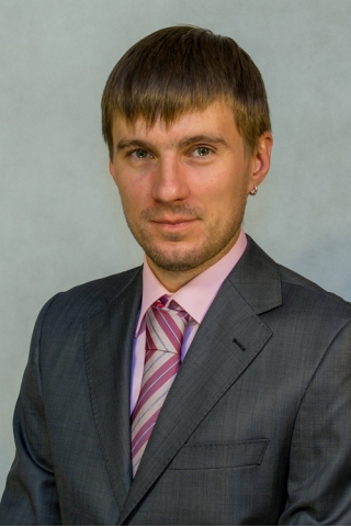Андрей Азаров