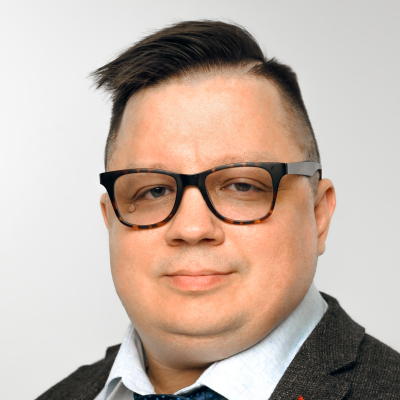 Дмитрий Симонов