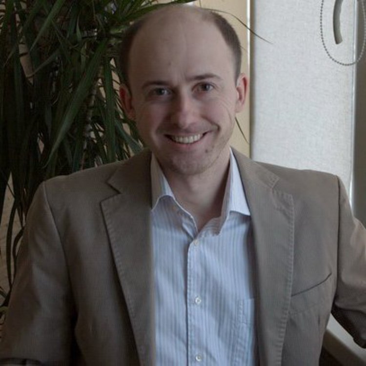 Андрей Николаев