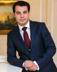 Роман Дзвинко