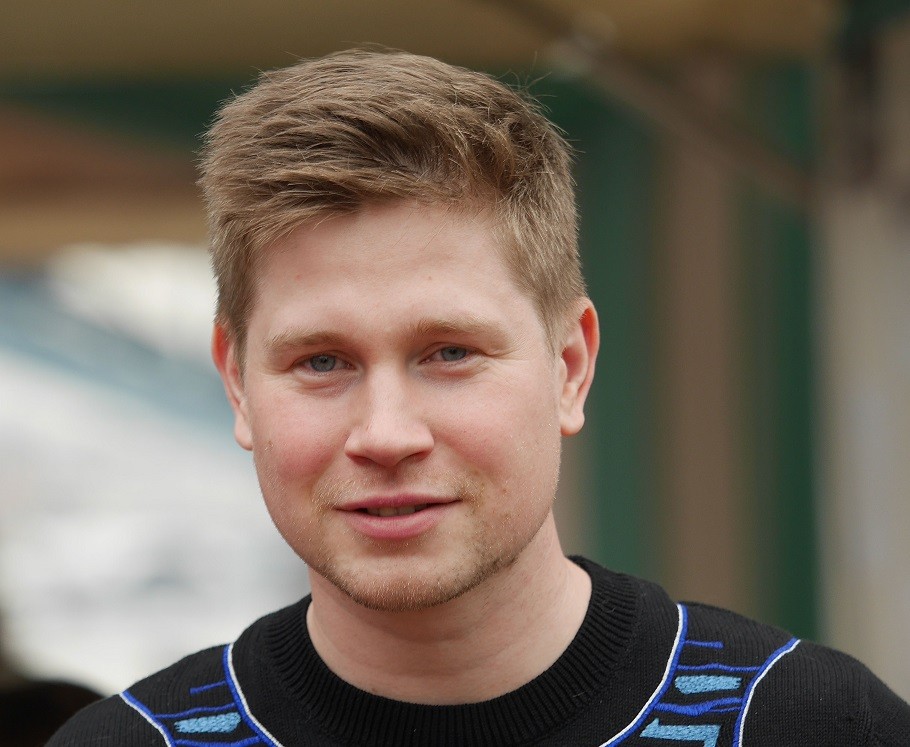 Дмитрий Головицин