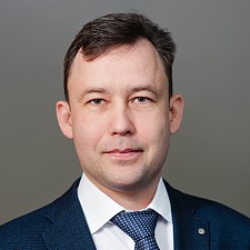 Михаил Серегин