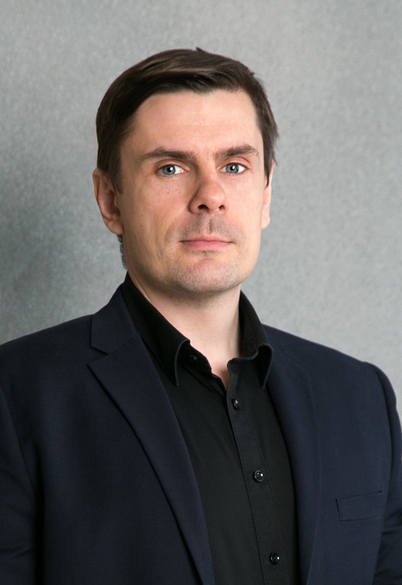Роман Давыдов