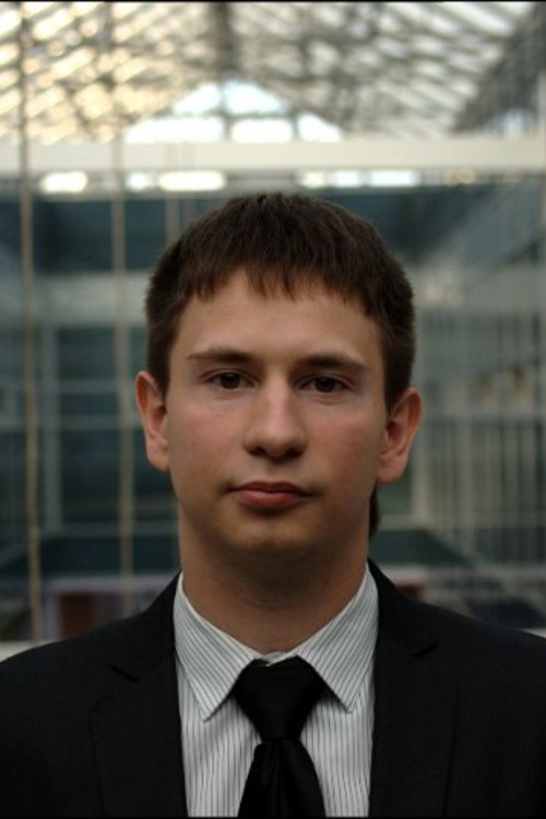 Антон Алешин