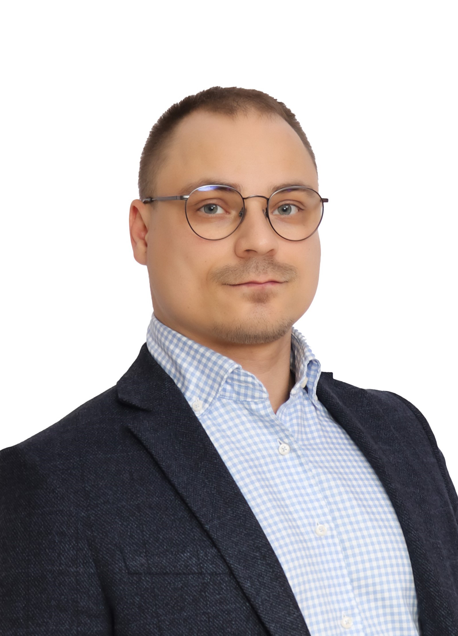 Александр Сухов