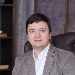 Артем Полторанин