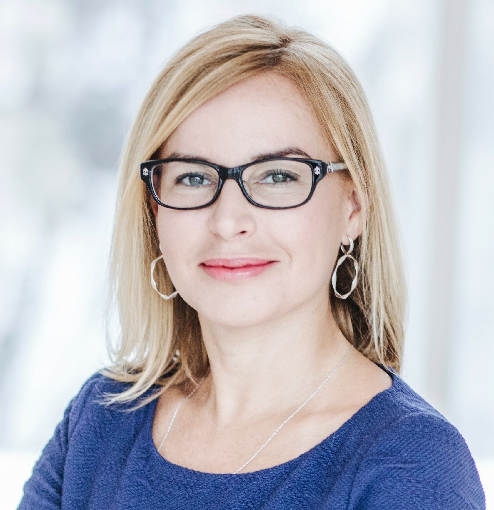 Марина Амелина