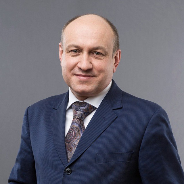 Александр Емелин