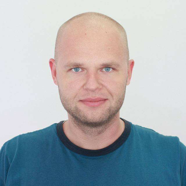 Константин Дерешев