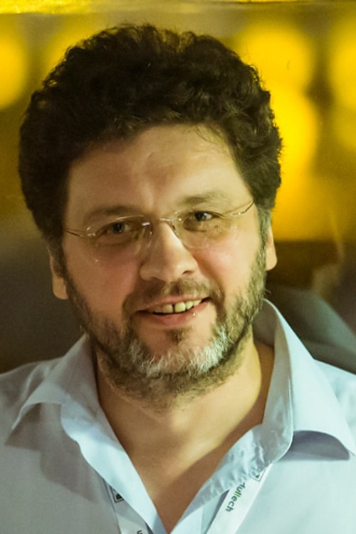 Алексей Максимачёв
