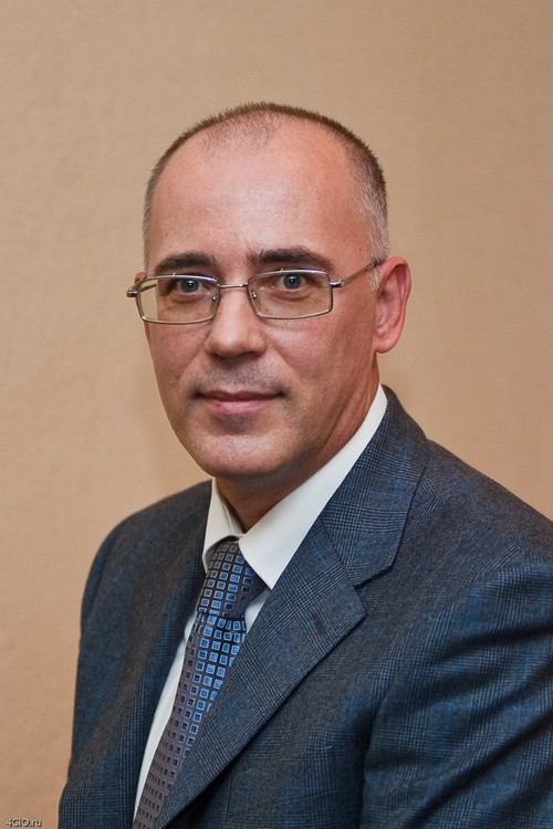 Андрей Максимов