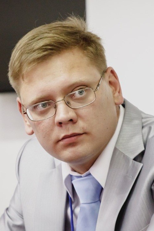 Максим Учватов